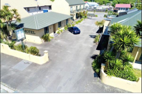 Palmcourt Motel